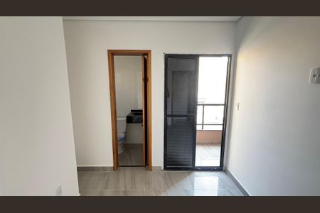 Casa à venda com 70m², 2 quartos e 2 vagasSuite 1