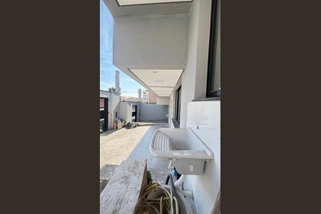 Casa à venda com 70m², 2 quartos e 2 vagasÁrea de Serviço