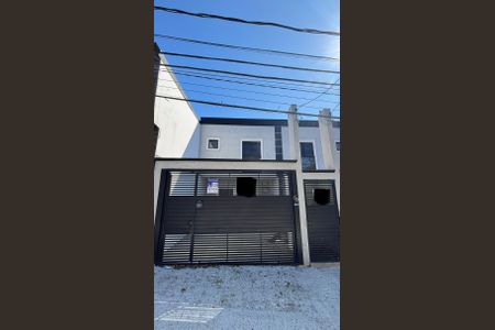 Casa à venda com 95m², 3 quartos e 2 vagas Casa à venda com 95m², 3 quartos e 2 vagasFachada/Placa