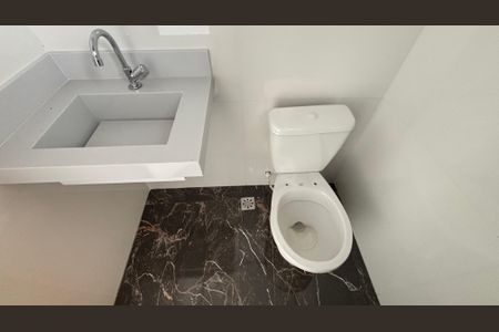 Casa à venda com 95m², 3 quartos e 2 vagas Casa à venda com 95m², 3 quartos e 2 vagasLavabo