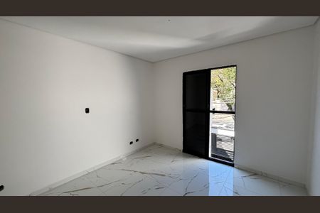 Casa à venda com 95m², 3 quartos e 2 vagas Casa à venda com 95m², 3 quartos e 2 vagasSuite
