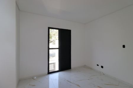 Casa à venda com 95m², 3 quartos e 2 vagasSuíte