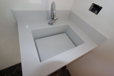 Casa à venda com 95m², 3 quartos e 2 vagasLavabo - Pia