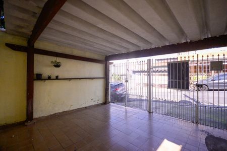 Casa à venda com 110m², 2 quartos e 2 vagas Casa à venda com 110m², 2 quartos e 2 vagasGaragem