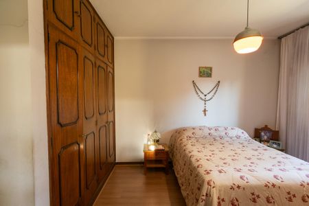 Casa à venda com 255m², 3 quartos e 3 vagasSuíte 1