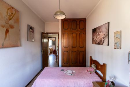 Casa à venda com 255m², 3 quartos e 3 vagasQuarto 2