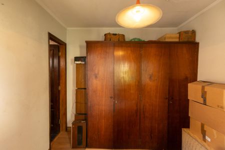 Casa à venda com 255m², 3 quartos e 3 vagasQuarto de Serviço