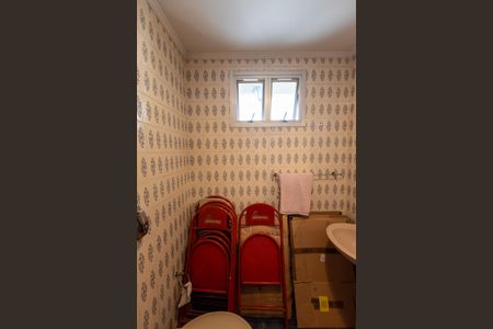 Casa à venda com 255m², 3 quartos e 3 vagasBanheiro de Serviço