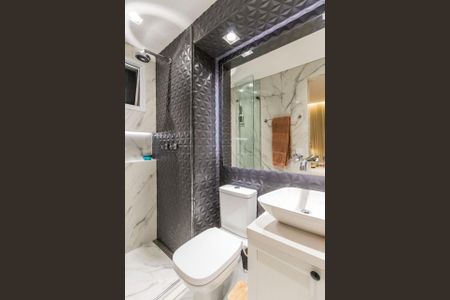 Apartamento à venda com 80m², 2 quartos e 2 vagas Apartamento à venda com 80m², 2 quartos e 2 vagasBanheiro