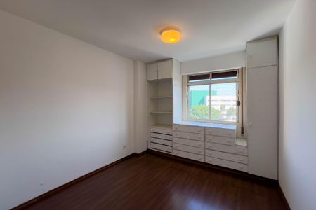 Apartamento à venda com 83m², 2 quartos e 1 vagaQuarto 1