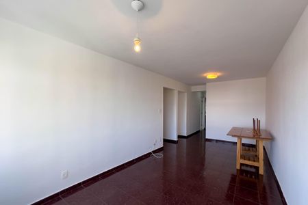 Apartamento à venda com 83m², 2 quartos e 1 vagaSala