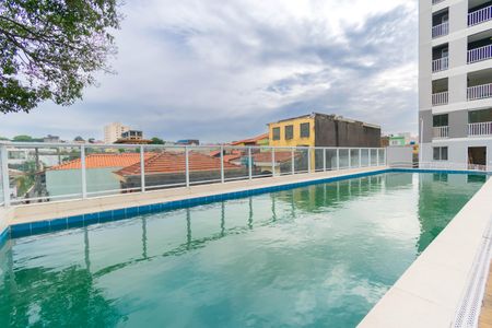 Apartamento à venda com 31m², 2 quartos e sem vagaÁrea comum - Piscina