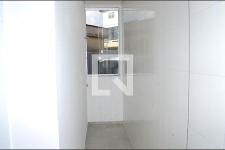 Apartamento para alugar com 70m², 3 quartos e 1 vagaÁrea de Serviço