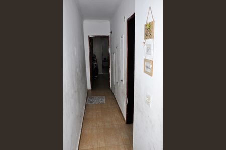 Casa à venda com 149m², 3 quartos e 3 vagasCorredor