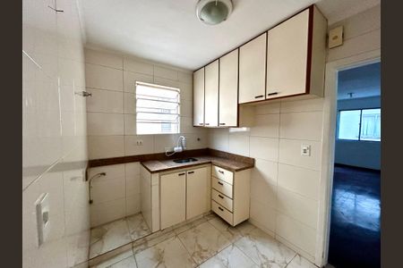 Apartamento à venda com 64m², 2 quartos e 1 vagaCozinha