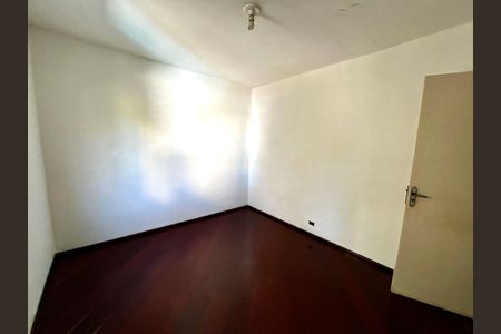 Apartamento à venda com 64m², 2 quartos e 1 vagaQuarto 2