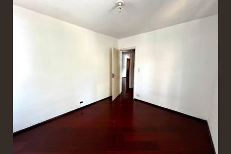 Apartamento à venda com 64m², 2 quartos e 1 vagaQuarto 2