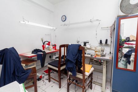 Casa à venda com 380m², 6 quartos e 2 vagasCasa 1- Quarto 3