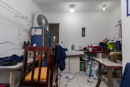 Casa à venda com 380m², 6 quartos e 2 vagasCasa 1- Quarto 3