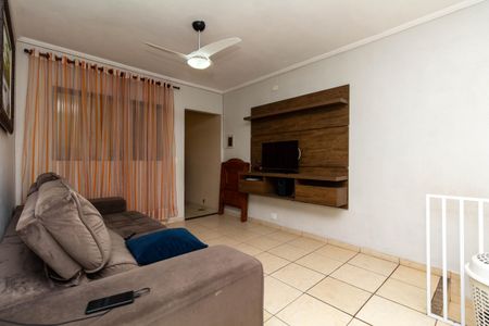 Casa à venda com 380m², 6 quartos e 2 vagasCasa 2 - Sala