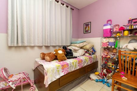 Casa à venda com 380m², 6 quartos e 2 vagasCasa 2- Quarto 1