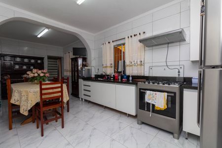 Casa à venda com 380m², 6 quartos e 2 vagasCasa 1 - Cozinha