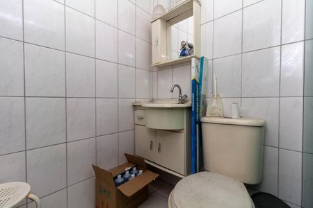 Casa à venda com 380m², 6 quartos e 2 vagasCasa 1 - Banheiro 1