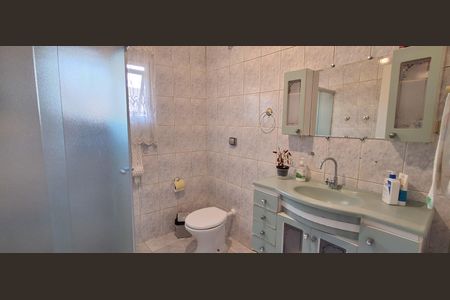 Casa à venda com 144m², 3 quartos e 2 vagas Casa à venda com 144m², 3 quartos e 2 vagasBanheiro Social