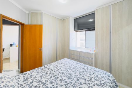Apartamento para alugar com 70m², 2 quartos e 1 vaga Apartamento para alugar com 70m², 2 quartos e 1 vagaSuíte