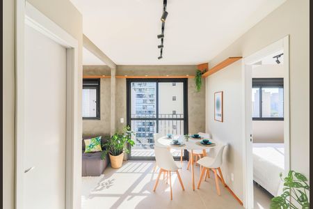 Apartamento para alugar com 39m², 1 quarto e sem vaga Apartamento para alugar com 39m², 1 quarto e sem vagaSala