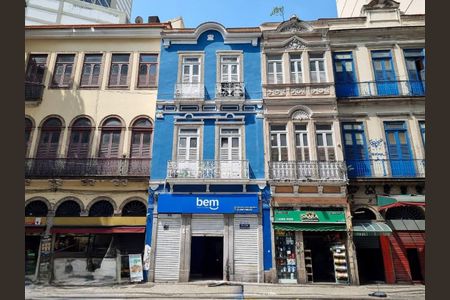 Casa à venda com 126m², 2 quartos e sem vaga