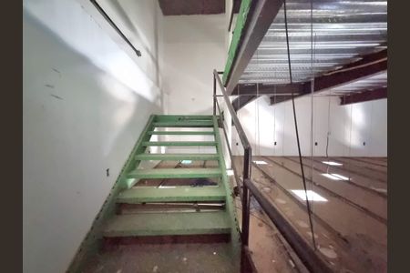 Casa à venda com 126m², 2 quartos e sem vaga