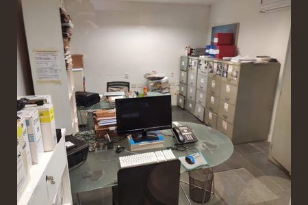 Casa à venda com 550m², 7 quartos e sem vaga