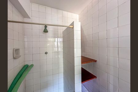 Casa à venda com 307m², 4 quartos e 2 vagas Casa à venda com 307m², 4 quartos e 2 vagasÁrea comum