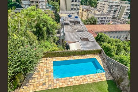 Casa à venda com 307m², 4 quartos e 2 vagas Casa à venda com 307m², 4 quartos e 2 vagasVista Sala 1