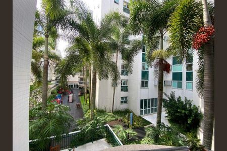 Apartamento à venda com 156m², 3 quartos e 3 vagas