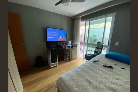 Apartamento à venda com 156m², 3 quartos e 3 vagas