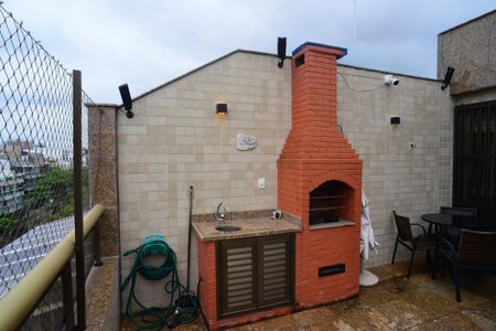 Apartamento à venda com 251m², 4 quartos e 2 vagasÁrea comum - Churrasqueira