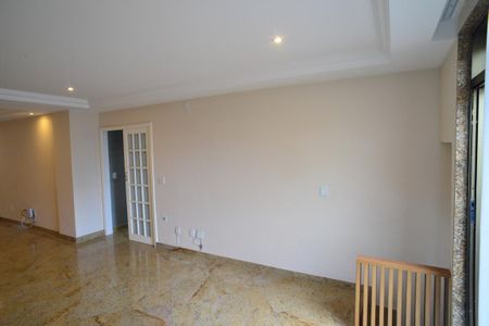 Apartamento à venda com 251m², 4 quartos e 2 vagasSala 2