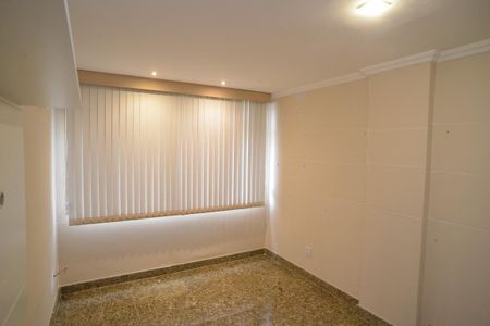 Apartamento à venda com 251m², 4 quartos e 2 vagasSuíte 1