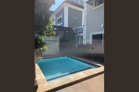 Casa à venda com 529m², 5 quartos e 3 vagas