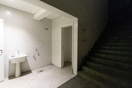 Casa para alugar com 355m², 4 quartos e 4 vagas Casa para alugar com 355m², 4 quartos e 4 vagasÁrea de Serviço