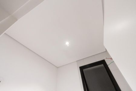 Casa para alugar com 355m², 4 quartos e 4 vagas Casa para alugar com 355m², 4 quartos e 4 vagasLavabo 1