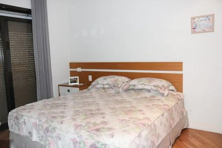 Apartamento à venda com 320m², 4 quartos e sem vaga