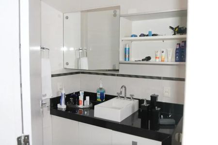Apartamento à venda com 320m², 4 quartos e sem vaga