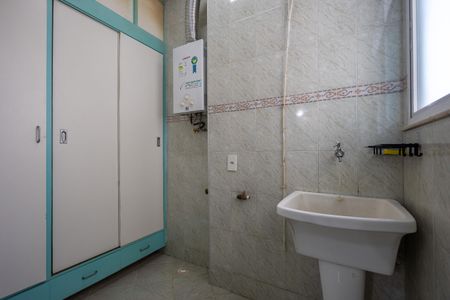 Apartamento à venda com 120m², 3 quartos e 1 vagaÁrea de Serviço