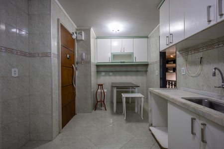 Apartamento à venda com 120m², 3 quartos e 1 vagaCozinha