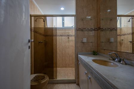 Apartamento à venda com 120m², 3 quartos e 1 vagaBanheiro Social