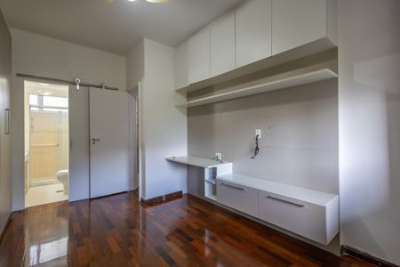 Apartamento à venda com 120m², 3 quartos e 1 vagaSuíte