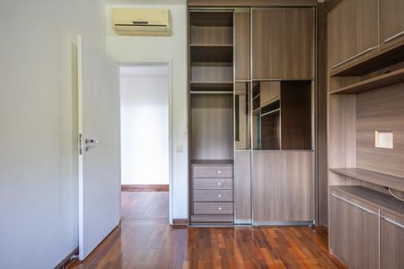 Apartamento à venda com 120m², 3 quartos e 1 vagaQuarto 3